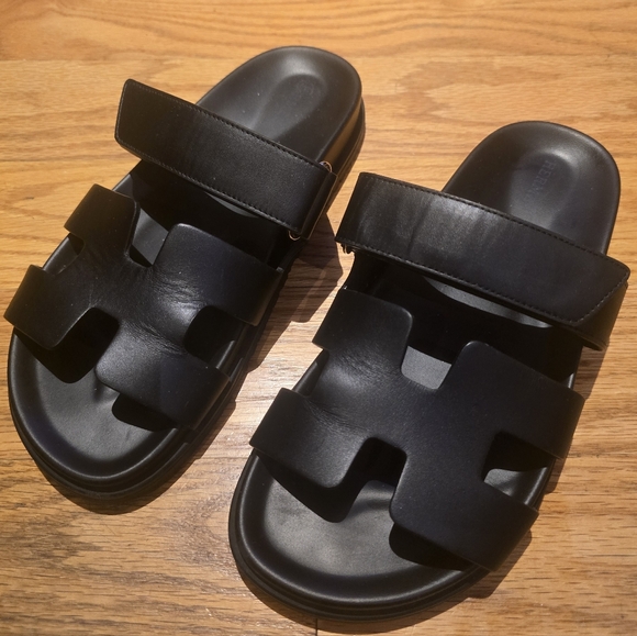 Authentic Hermes Chypre Sandals - Picture 1 of 11